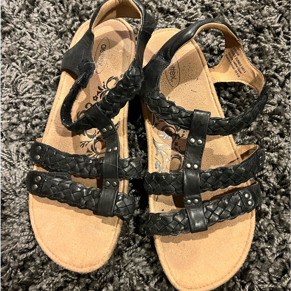 Aetrex sandal